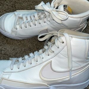 NIKE white/cream blazers